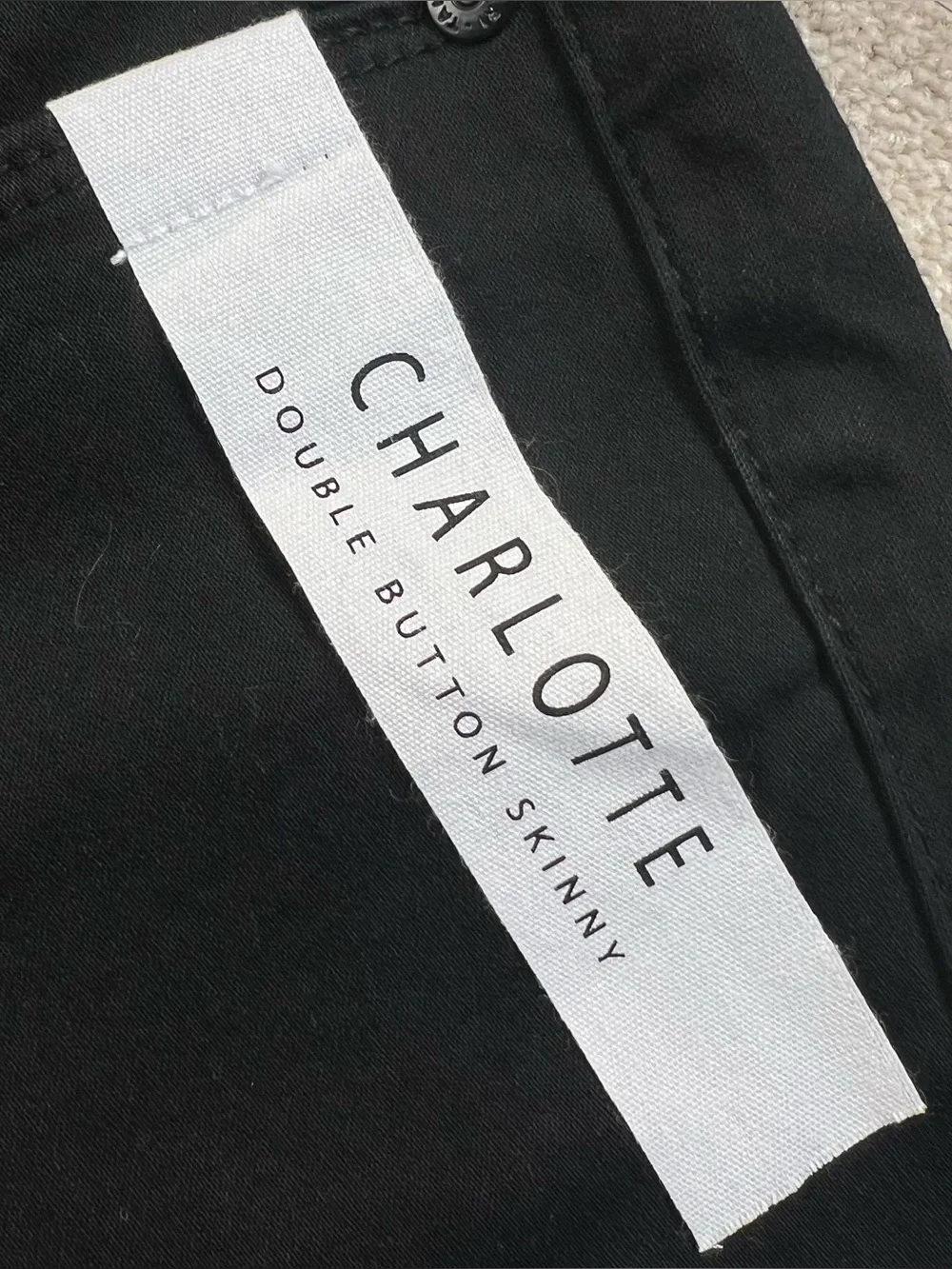 Tahari Skinny Leg Pants Black Charlotte Double Button New Casual Women's 16W
